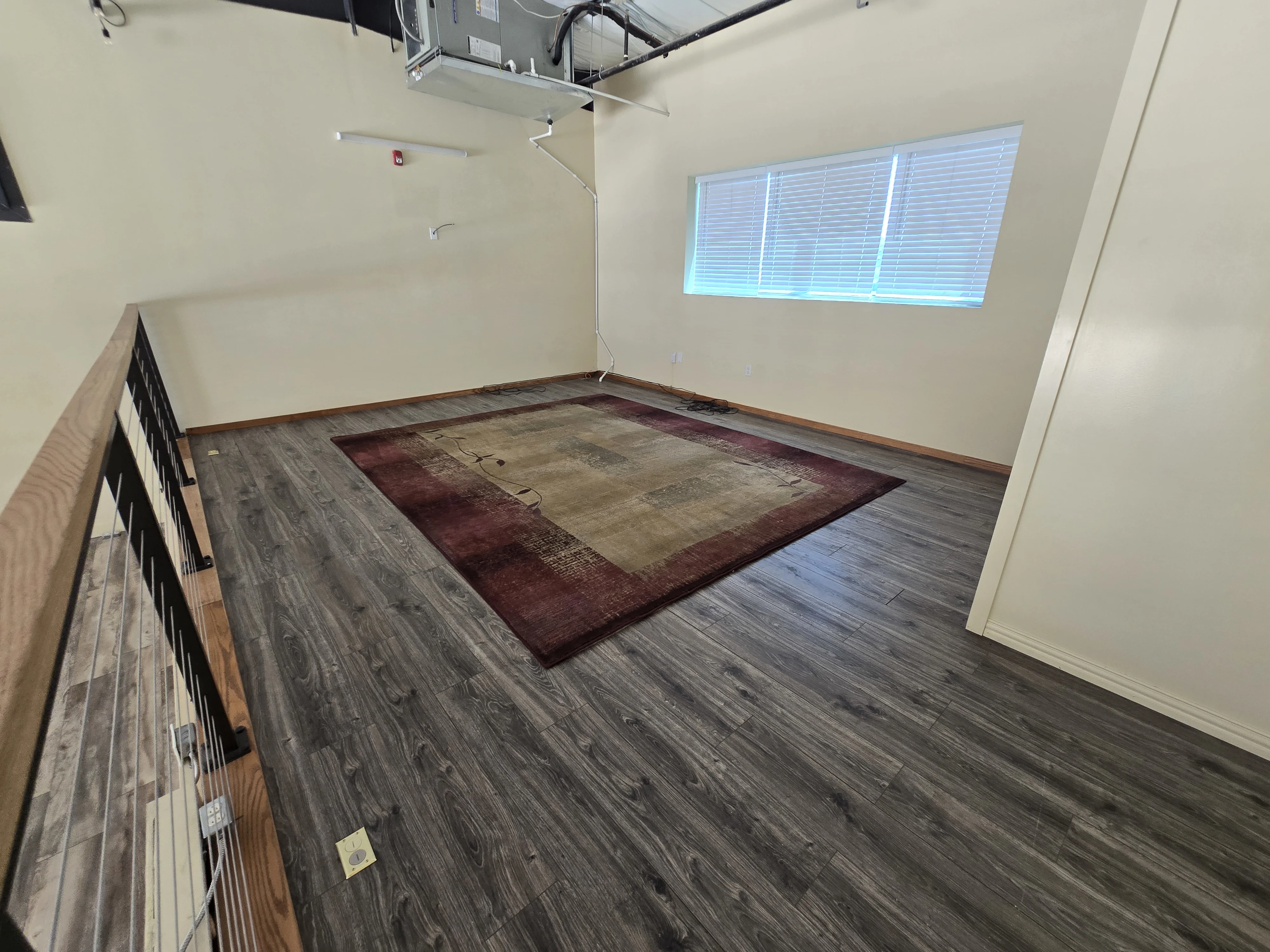 Property gallery — C17-1